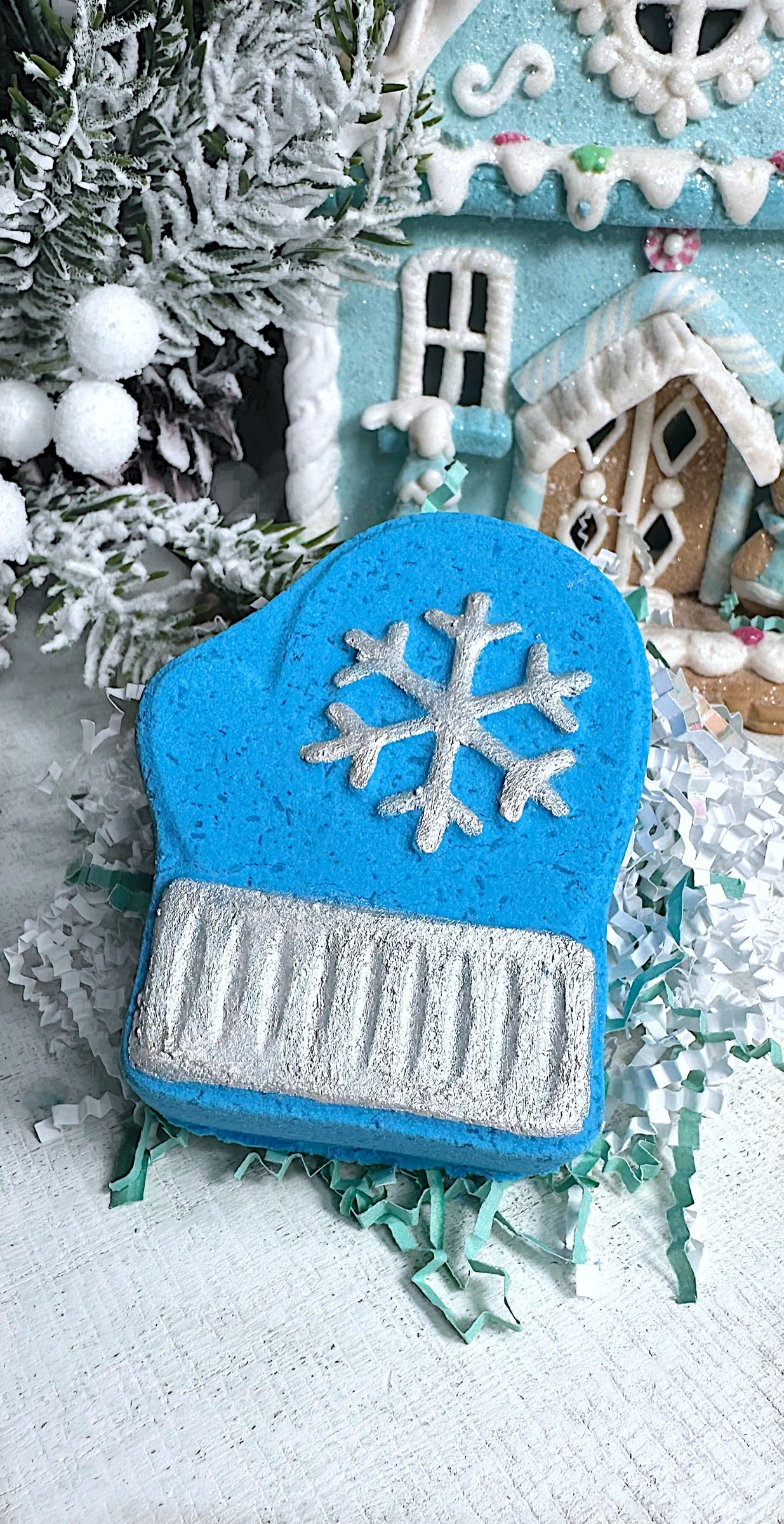 Winter Mitten Bath Bomb