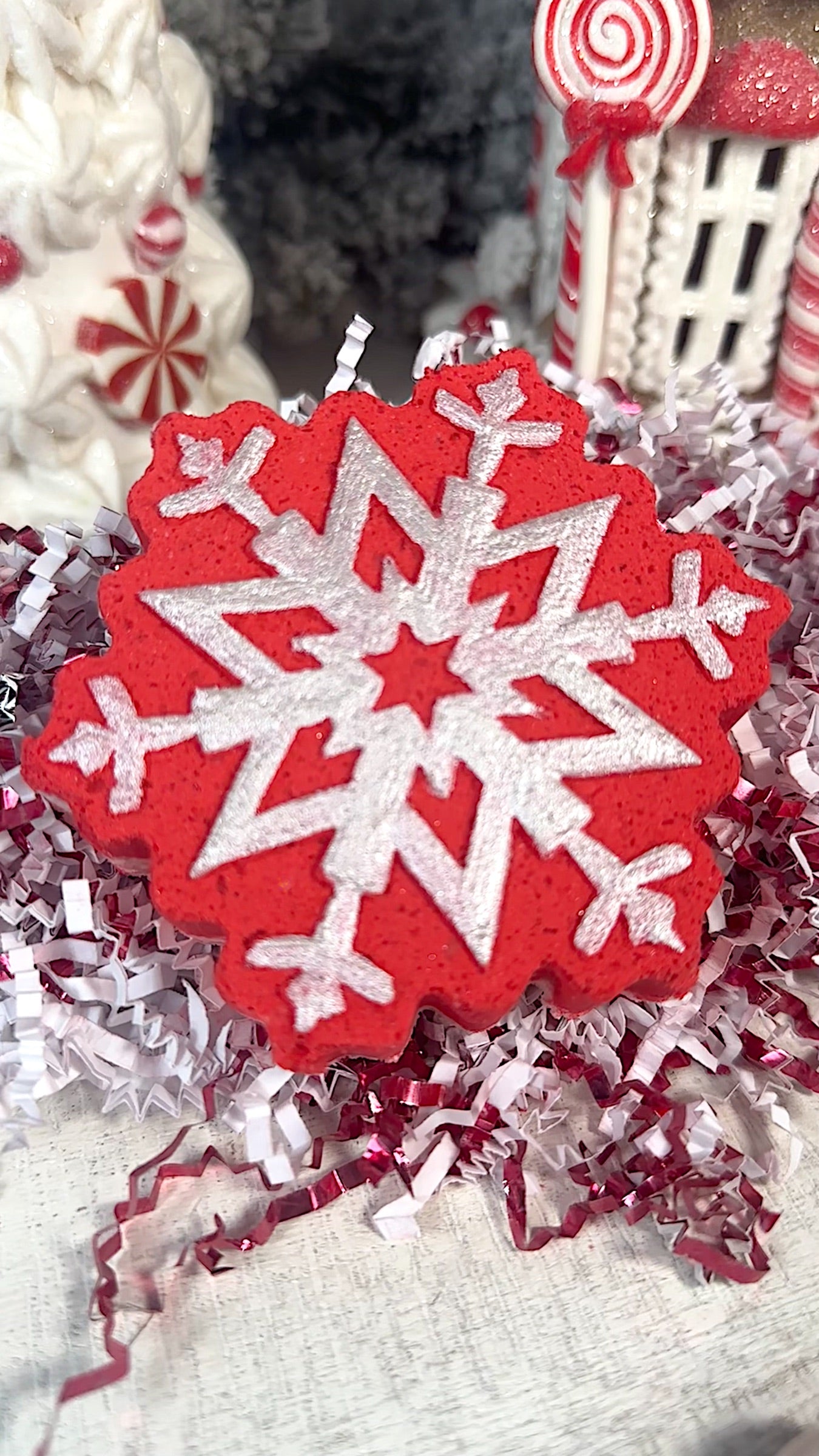 Peppermint Snowflake Shaped Bath Bomb