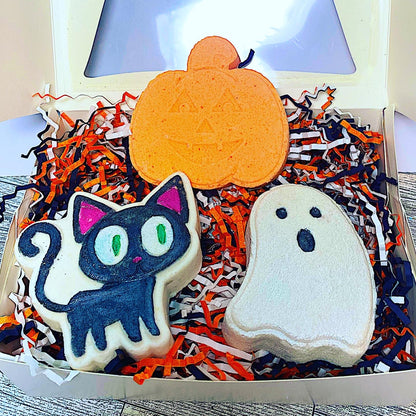 Black Cat Bath Bomb